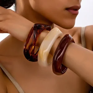 Bangle Assimétrica Clear Mood